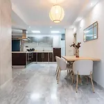 Апартаменты Exclusive Ground Floor With Large Garden In Puerto Banus *